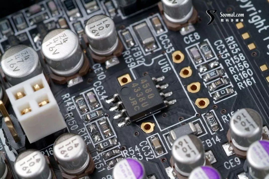 已經(jīng)組裝好的PCB電路板